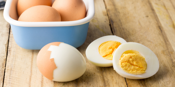 Больше никаких мифов: что произойдет, если есть по 3 яйца каждый день