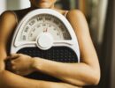По какой причине ваш вес стоит на месте, несмотря на диету и тренировки