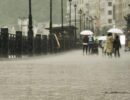 В Сочи из-за сильного ливня затопило федеральную трассу