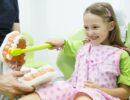 Выбор стоматологической клиники в Красноярске: ключевые аспекты и предлагаемые услуги
