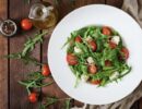 Три рецепта детокс-салатов