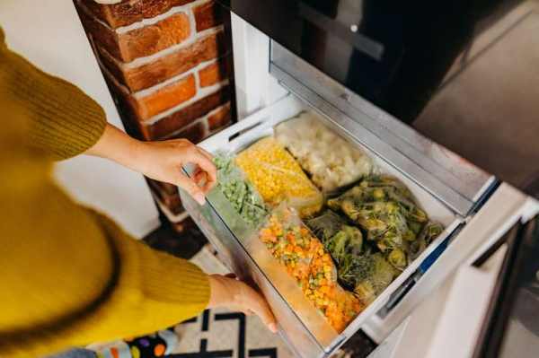 Как долго на самом деле можно хранить продукты в морозильной камере