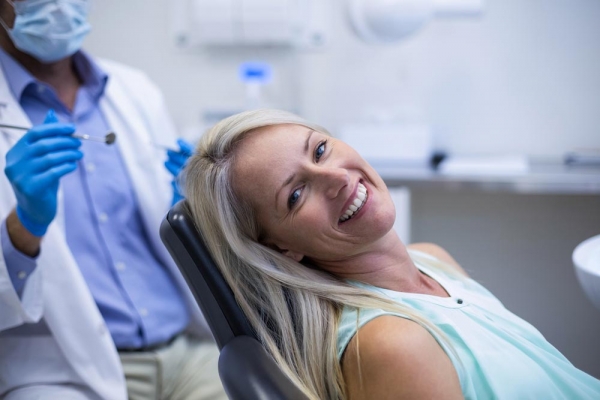 
		Имплантация зубов: 10 главных страхов пациентов.  Стоимость имплантации зубов
