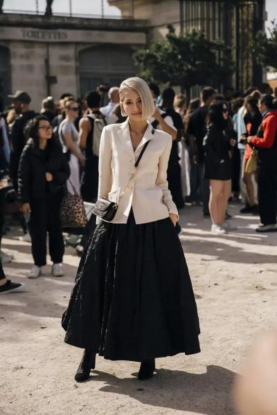5 самых модных моделей черной юбки, для вашего безупречного сезонного образа