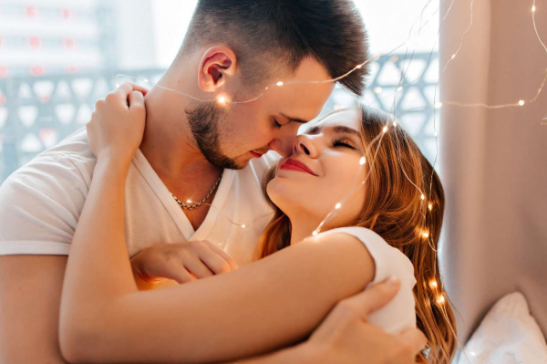 Эти ошибки в поцелуе отпугивают мужчин: партнер постесняется сказать
