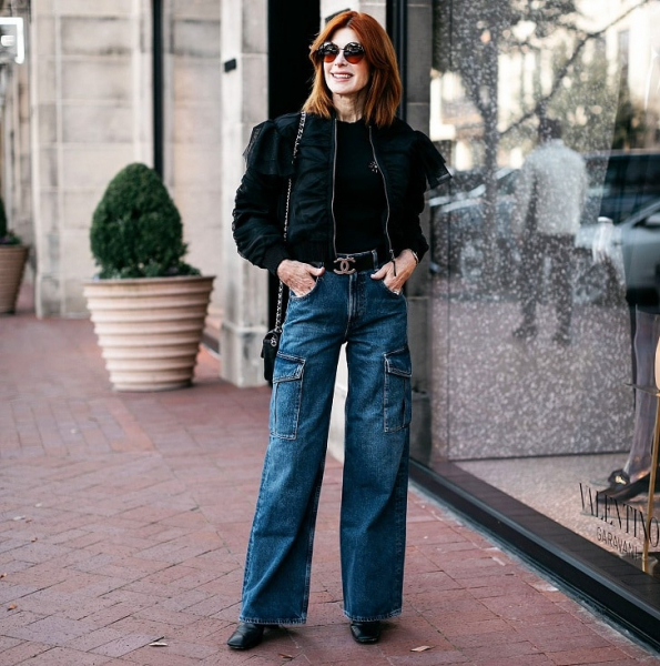 11 моделей джинсов для женщин за 50, чтобы этой весной выглядеть современно и элегантно