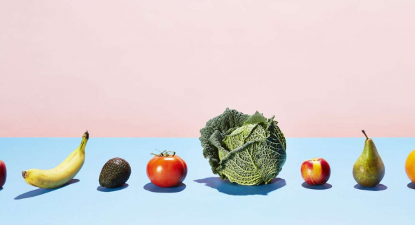 Не завянут и не пожухнут: как продлить жизнь зелени, фруктам и овощам